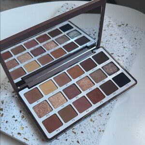 Natasha Denona Eye Sculpt Texture & Tone Palette in Dramatic Browns